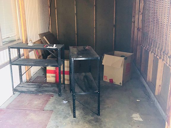 5th image of 1265 N Warner Dr