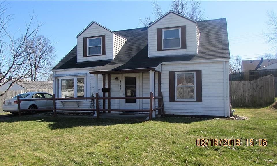 1st image of 2268 Hazelton Ave