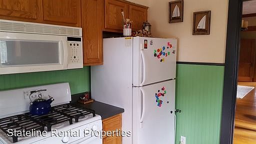 2nd image of 632 N London Ave