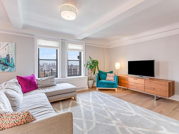 2nd image of 1230 Park Ave APT 16E