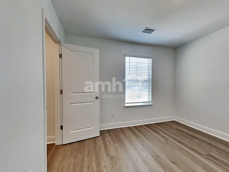 563 Plumeria Ln — Photo 34