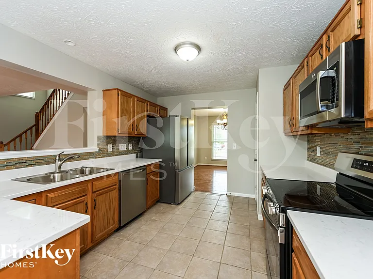 2125 Picketside Dr — Photo 8