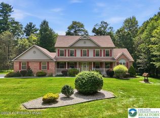 138 Scenic Dr, Blakeslee, PA 18610