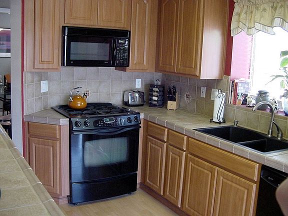 Remodeled Kitchen (2005)