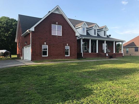 2nd image of 303 Karlee Dr