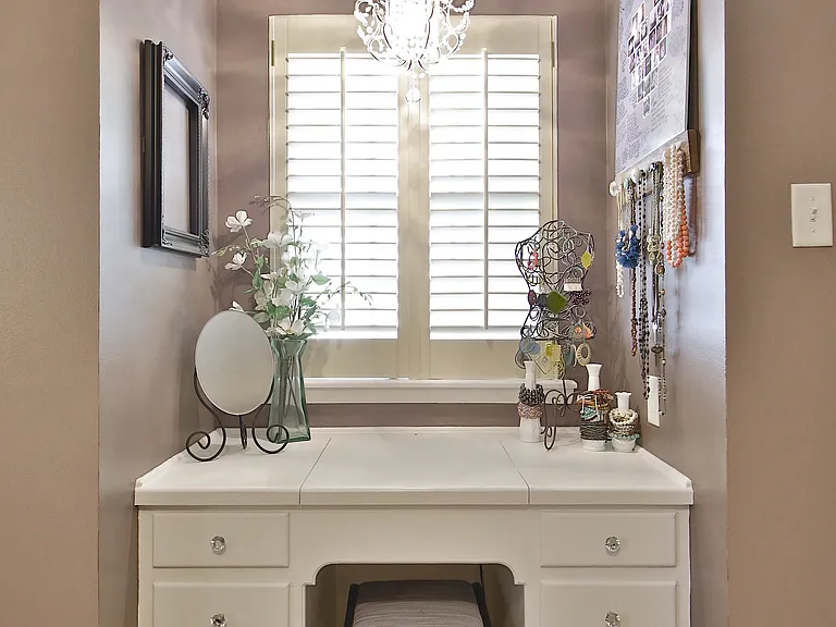 2132 Sylvan Dr — Photo 20