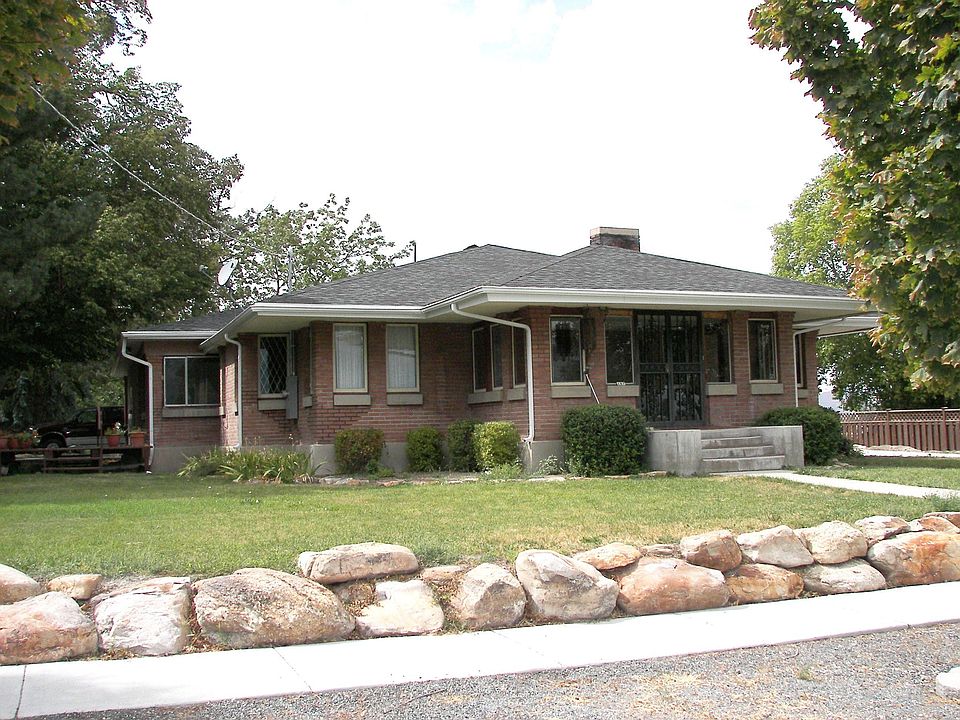 1st image of 187 N Cooley St