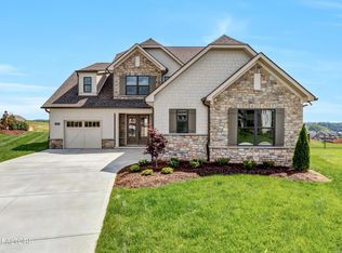 934 Sweatleaf Ln, Knoxville, TN 37934