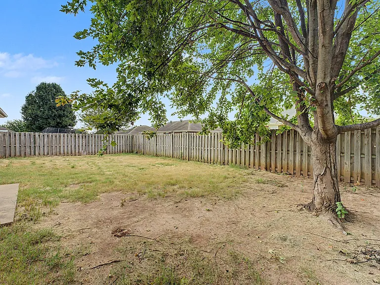 3801 SW Carriageway Ave — Photo 21