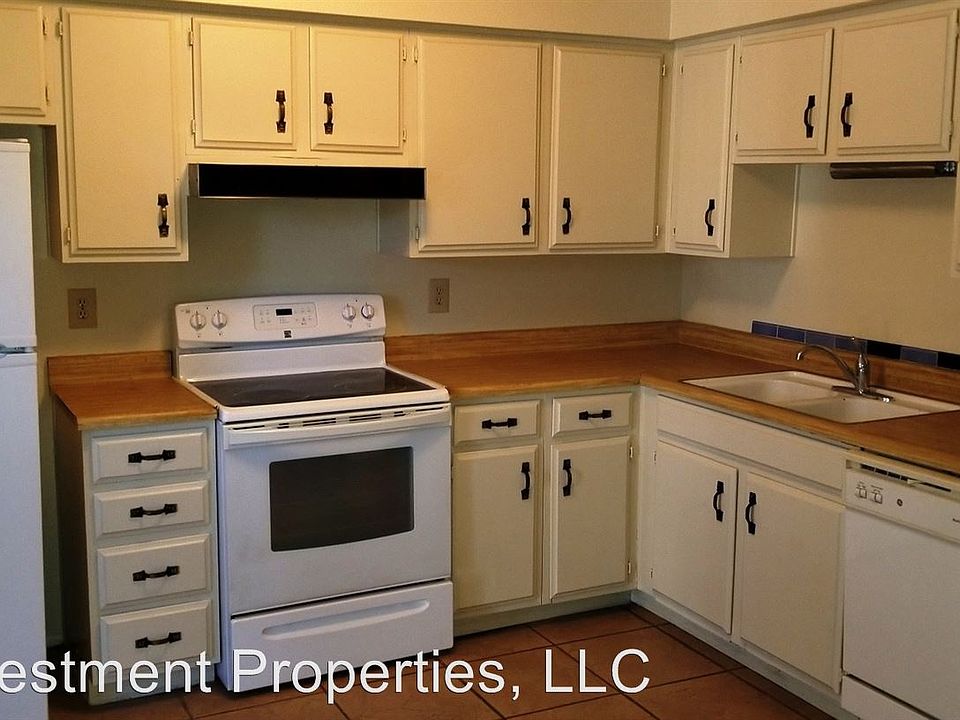 2nd image of 6312 N 47th Ave