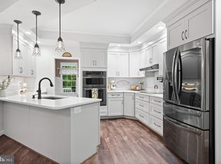 11871 Knollcrest Ln, La Plata, MD 20646