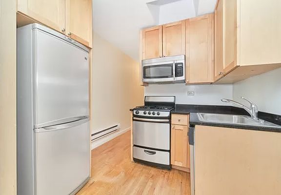 3rd image of 283 Mott St #3A