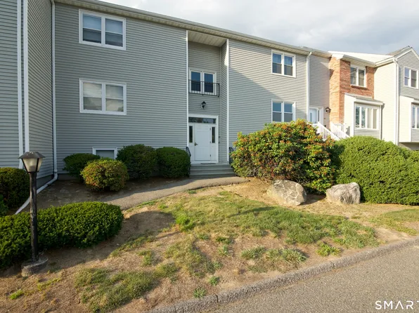 51 Carriage Drive #51, Milford, CT 06460
