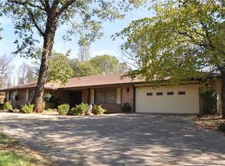 5940 Yorkshire Dr, Paradise, CA 95969