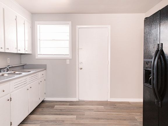 2nd image of 615 Cedarwood Dr #17242657