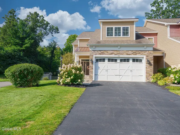 21A Macoun Drive, Clifton Park, NY 12065