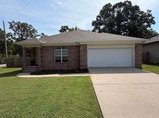 10048 Farris Ave, Sherwood, AR 72120