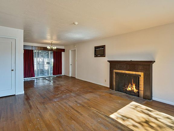5th image of 3372 65th St