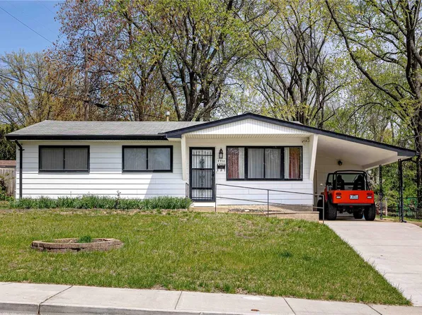 4330 Heath Dr, Saint Louis, MO 63134