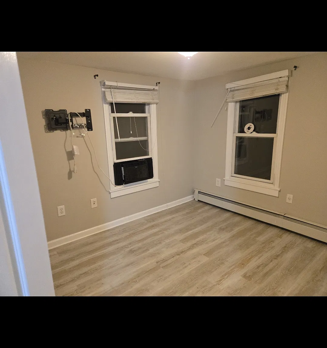 4 bed, 1284 sqft, $4,000 — Photo 2