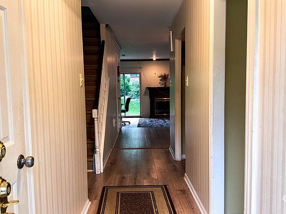 3rd image of 18 Northgate Vlg