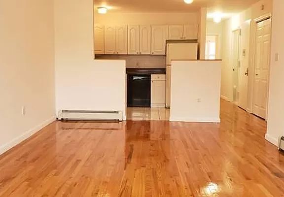 3rd image of 31-12 43rd St #2FF