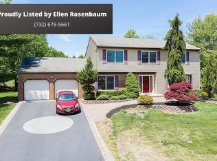 7 Village Dr, Matawan, NJ 07747