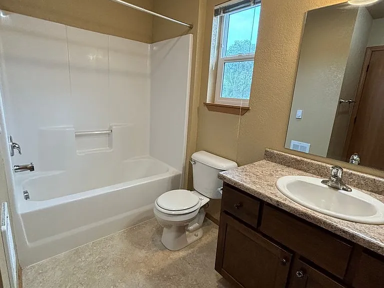 1647 Shindig Dr — Photo 12