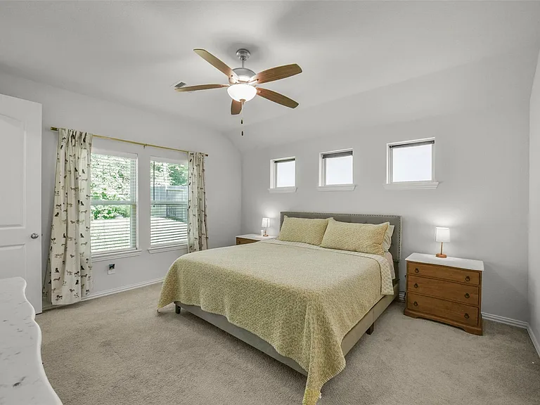 221 Woods Rose Ct — Photo 19