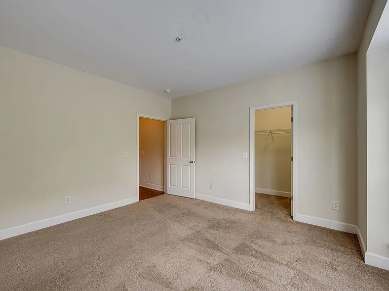 8045 Bienville Dr #Y7 — Photo 10
