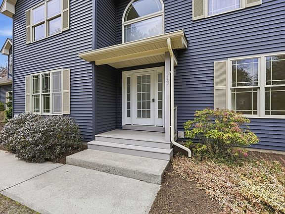 5th image of 13 Shattuck Rd