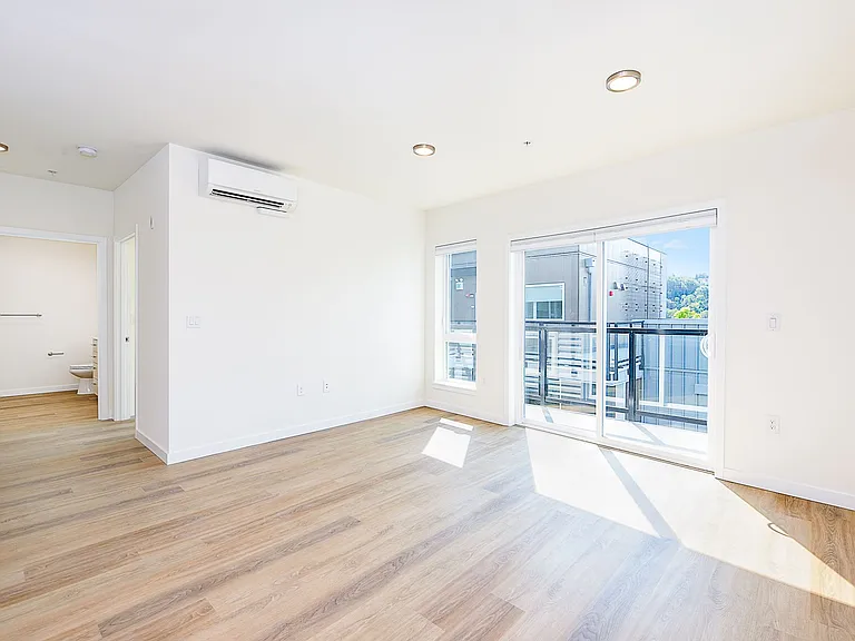 Portal Apartments — Photo 39