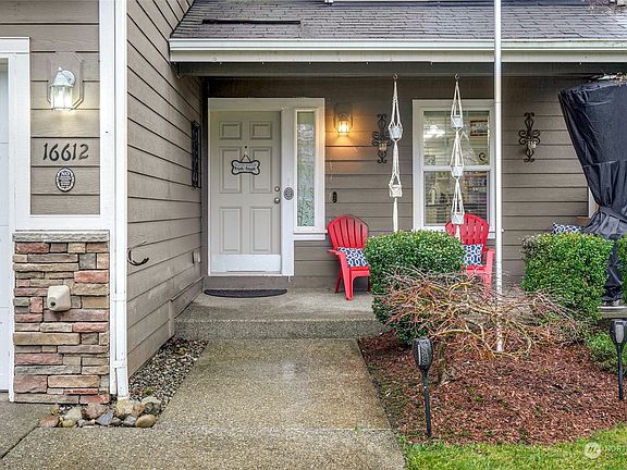 3rd image of 16612 129th Avenue Ct E