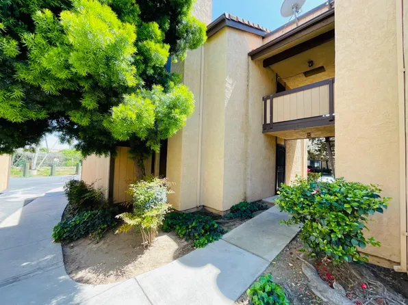 1550 W Ashlan Ave APT 118, Fresno, CA 93705