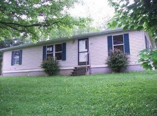 304 Jarvis St, Bowerston, OH 44695
