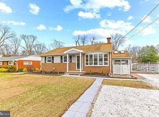 271 Hickory Point Rd, Pasadena, MD 21122