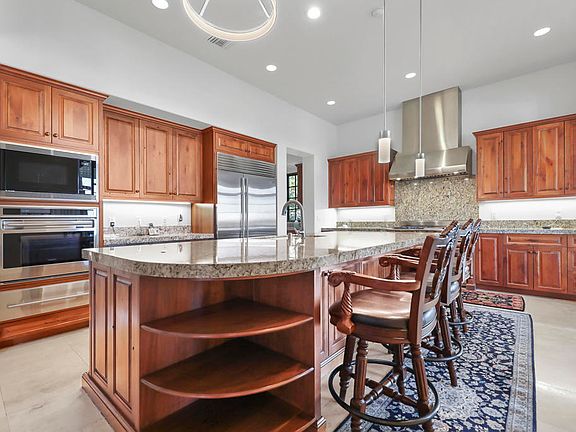 5th image of 14 Santa Rosa Mountain Ln