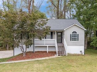 18 Candlestick Dr, Thomasville, NC 27360