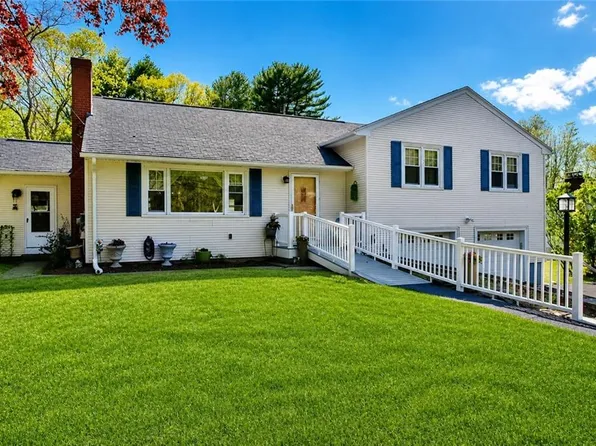 711 Nate Whipple Hwy, Cumberland, RI 02864