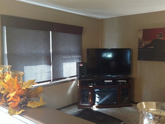 4th image of 7350 Eagle Dr