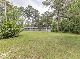 154 Heard Rd, Kathleen, GA 31047