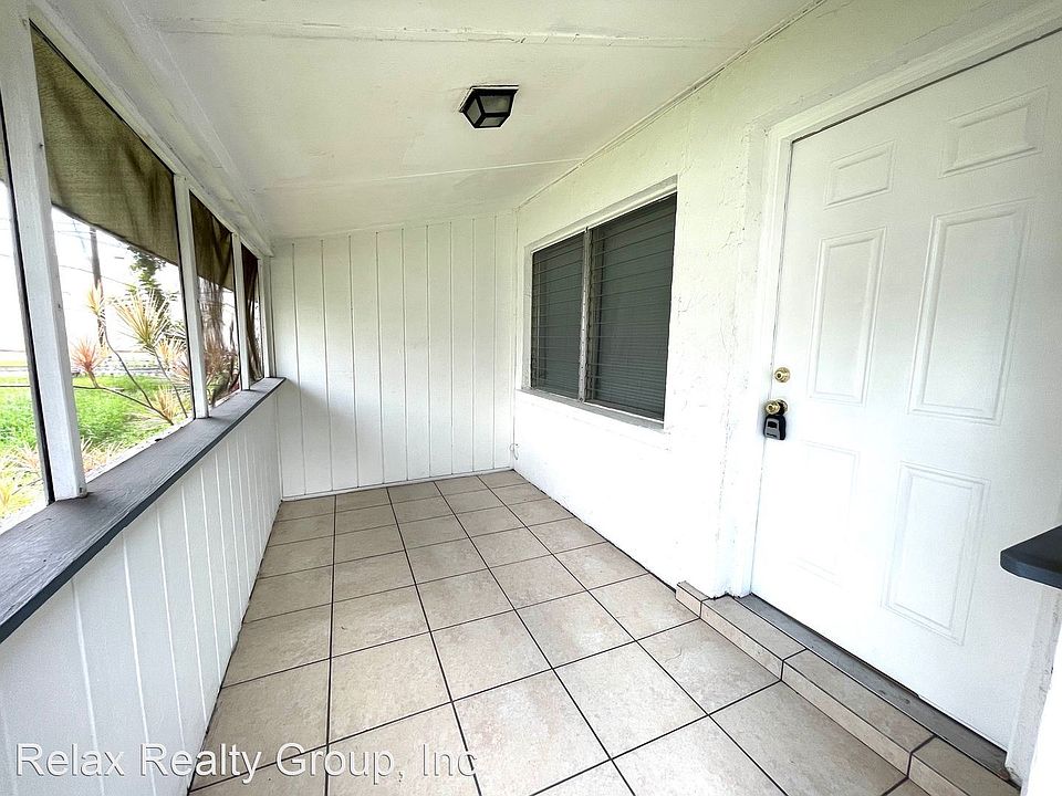 1st image of 519 6th Ave W #10291943