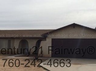 20941 Quileute Rd, Apple Valley, CA 92308