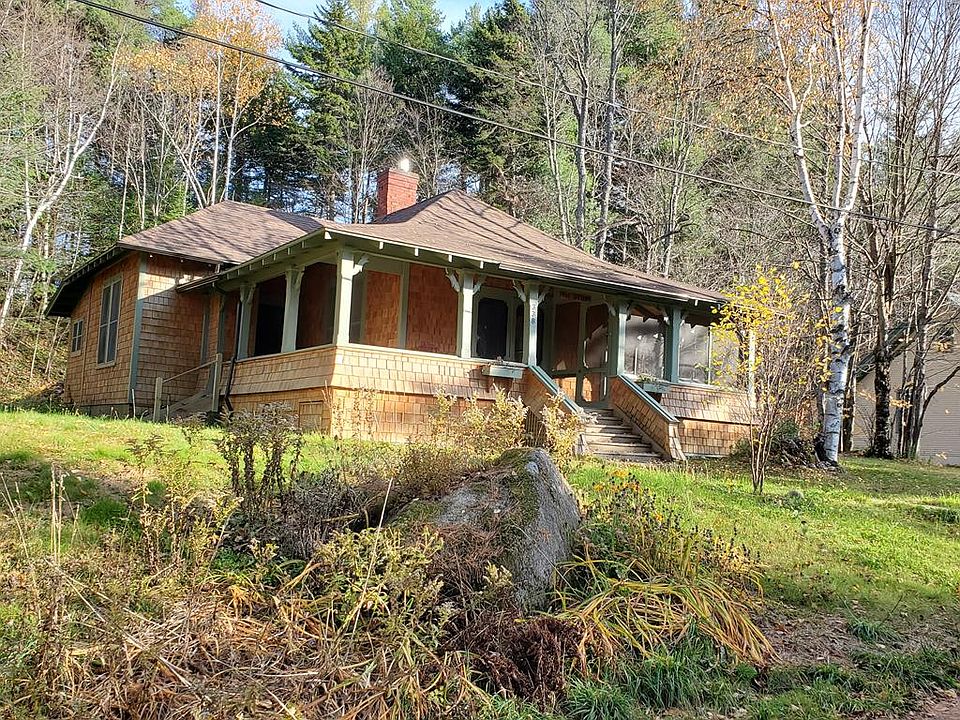 1st image of 338 Blue Spruce Dr