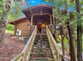 165 Smoky Mountain Way, Sevierville, TN 37876