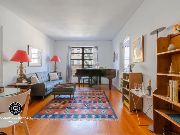 251 Seaman Avenue image 1 of 10