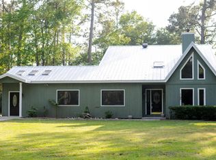 1387 Lineberry Ln, Mc Clellanville, SC 29458
