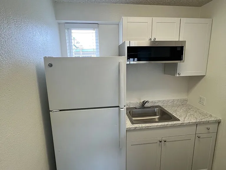 201 Surfrider Way — Photo 43