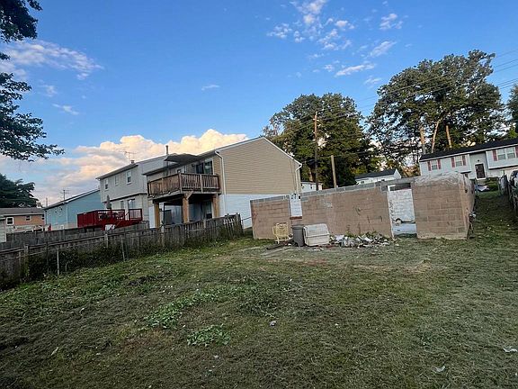 5th image of 1521 Shamrock Ave