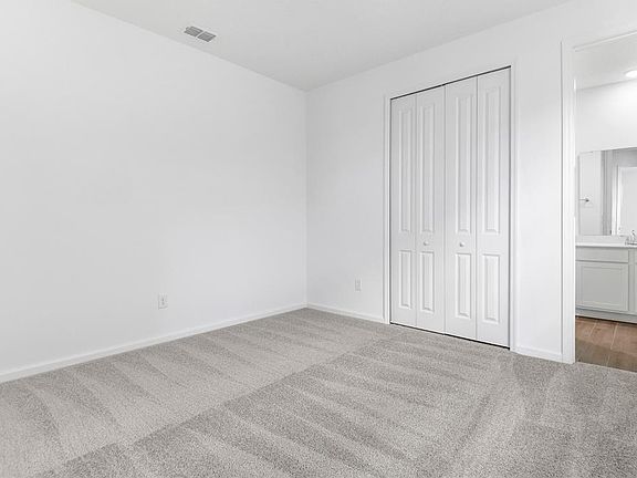 4th image of 6112 SW 64th Ter